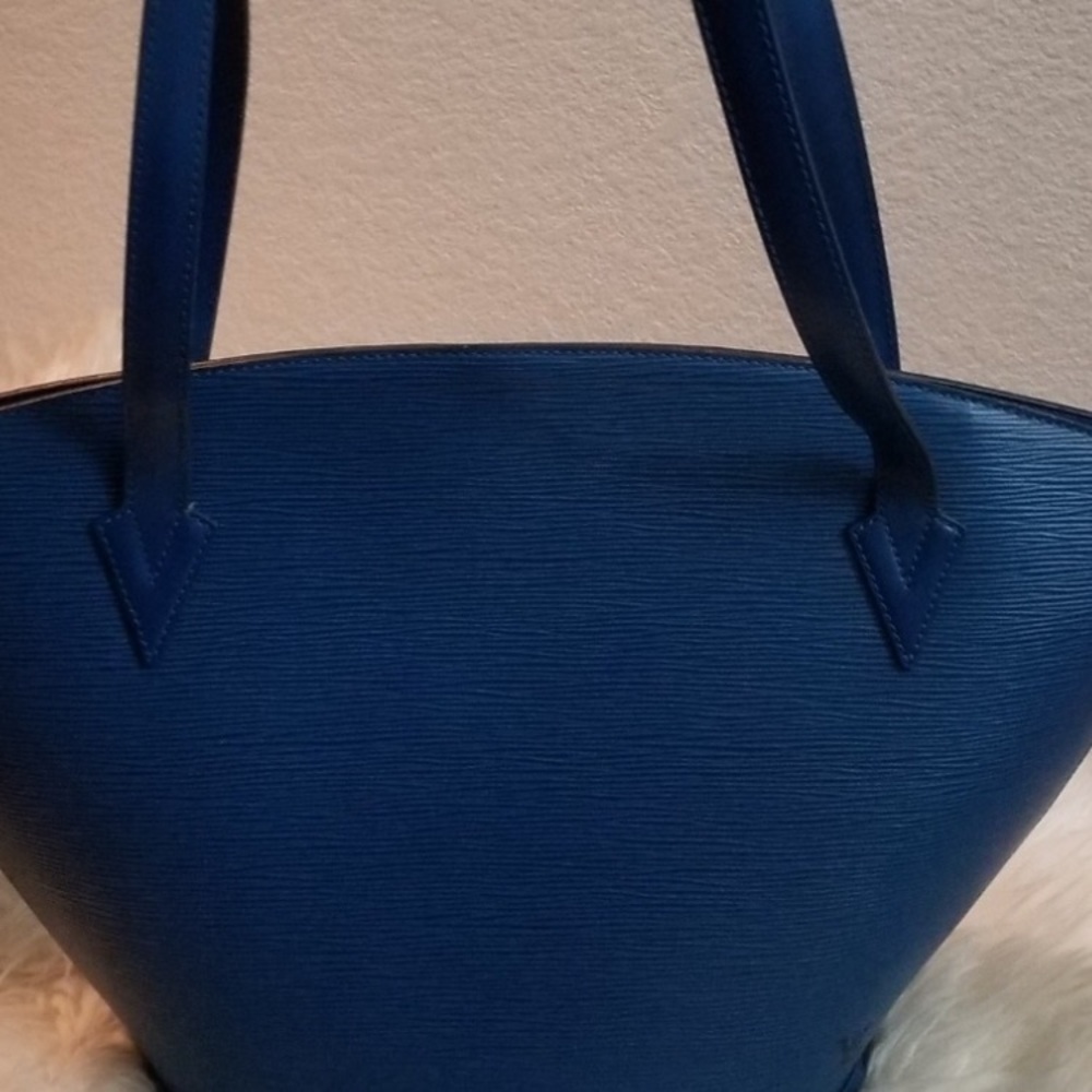LV Saint Jacques Handbag